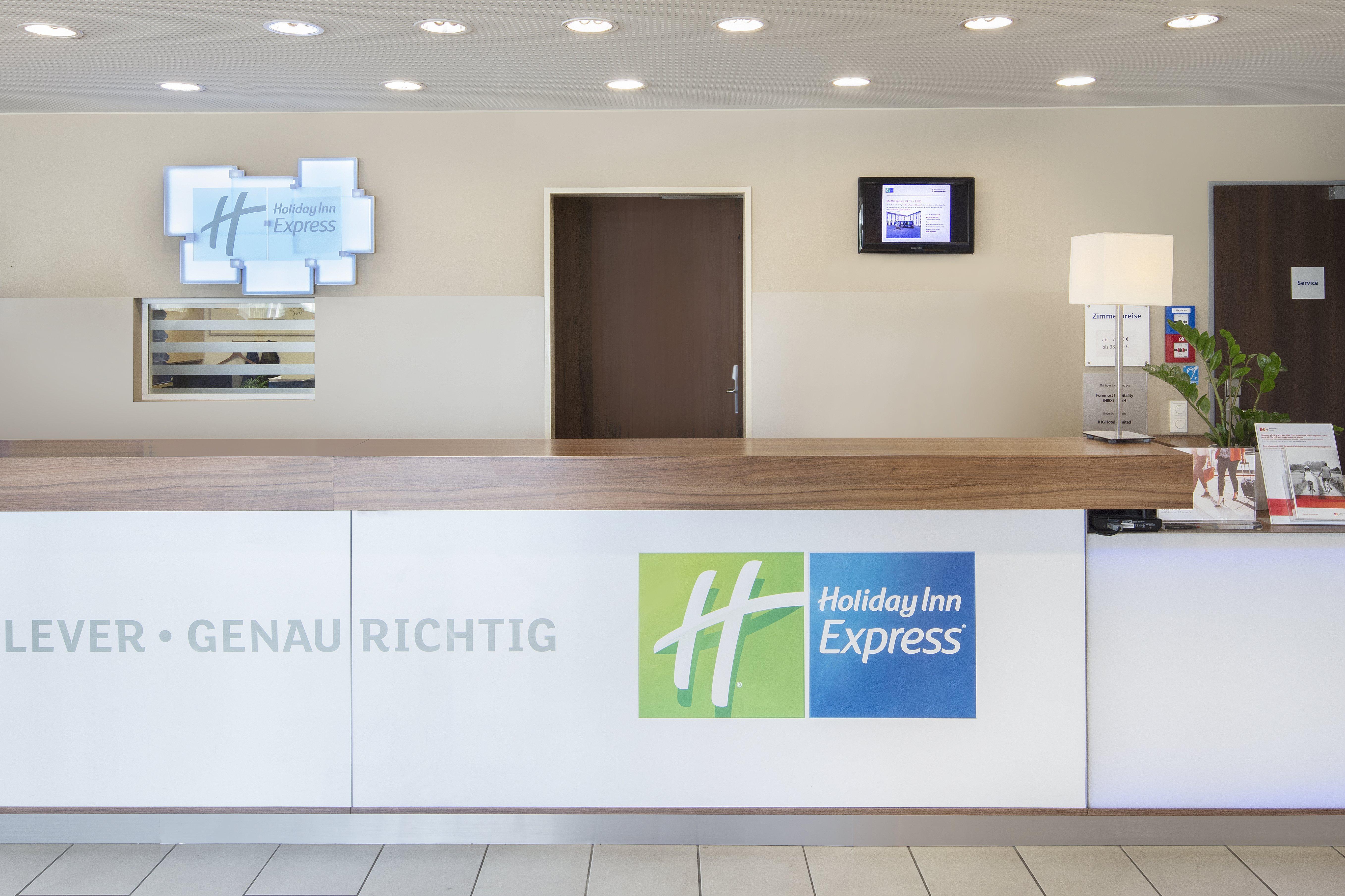 Holiday Inn Express Munich Airport Schwaig bei Nürnberg Exteriör bild